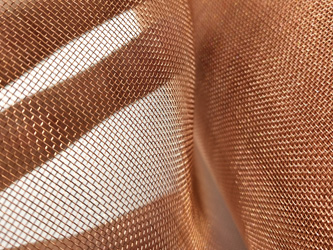 Purple Copper Woven Mesh for Efficient Electromagnetic Shielding