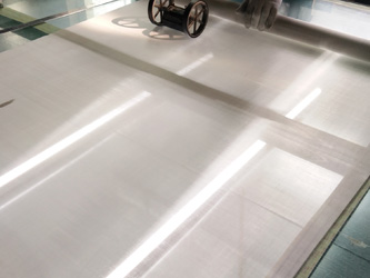 High-Conductivity Silver Woven Mesh for Precision Electronic Components